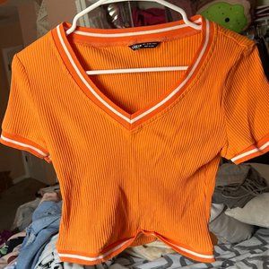 SHEIN Cropped Orange Shirt